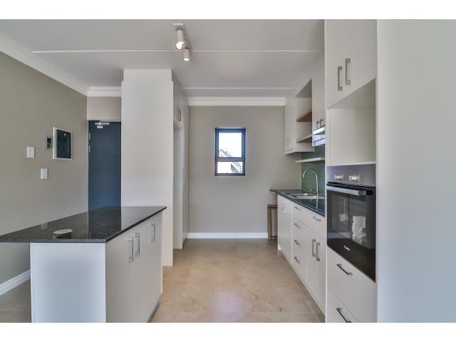 2 Bedroom Property for Sale in Waves Edge Western Cape